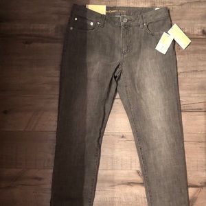 *NWT* Michael Kors Gray Skinny Jeans
